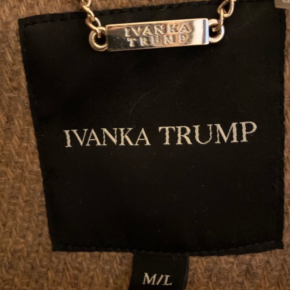 Ivanka Trump coat - Picture 2 of 3